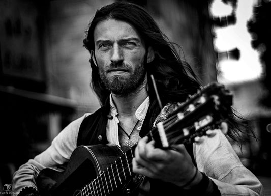 Bird's Teardrops - Estas Tonne feat. Peia